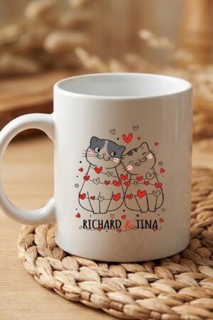 Personalized Cat Couple Mug, Cute Cartoon Cats with Hearts, Custom Names Coffee Cup, Gift for Cat Lovers