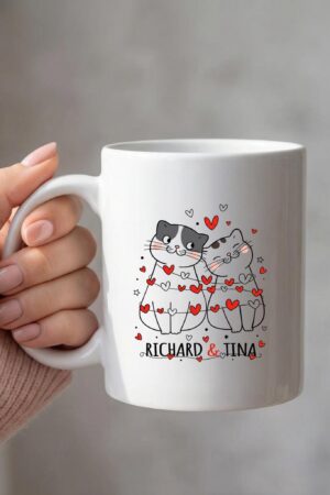 Personalized Cat Couple Mug, Cute Cartoon Cats with Hearts, Custom Names Coffee Cup, Gift for Cat Lovers