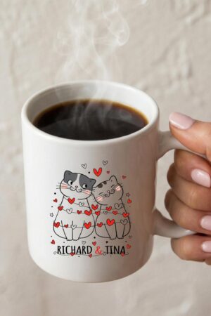 Personalized Cat Couple Mug, Cute Cartoon Cats with Hearts, Custom Names Coffee Cup, Gift for Cat Lovers