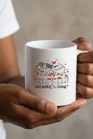 Personalized Cat Couple Mug, Cute Cartoon Cats with Hearts, Custom Names Coffee Cup, Gift for Cat Lovers
